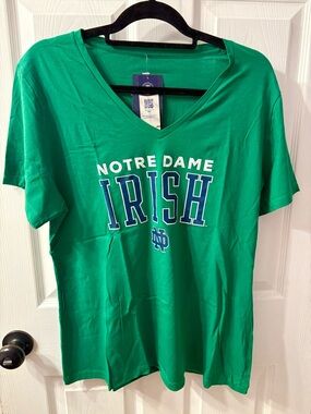 Notre Dame Irish Women's V-Neck T-Shirt - Green